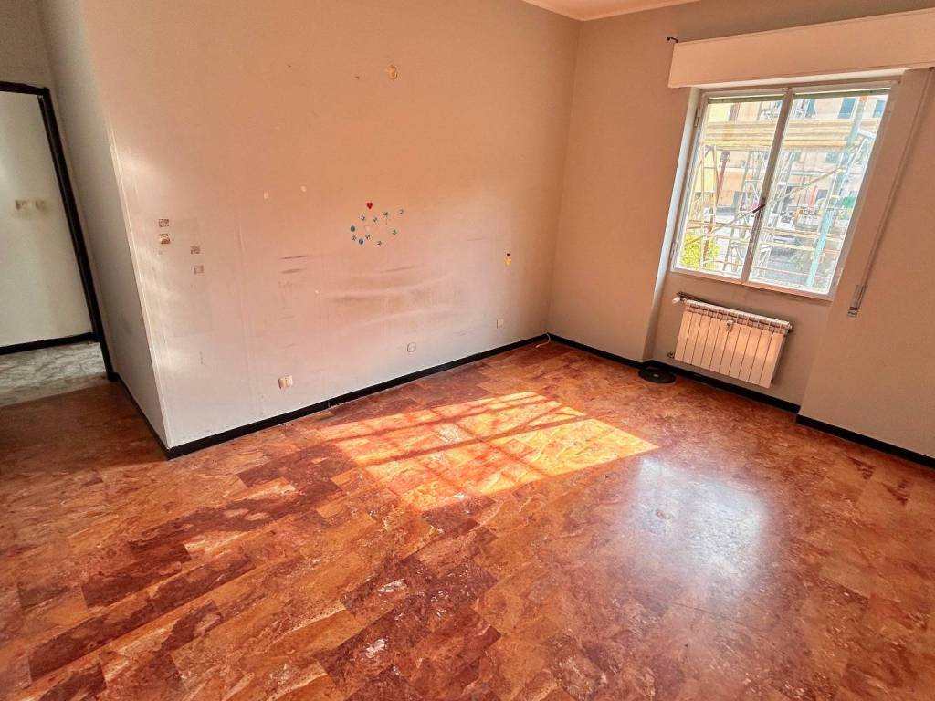 appartamento in vendita a Genova in zona Molassana