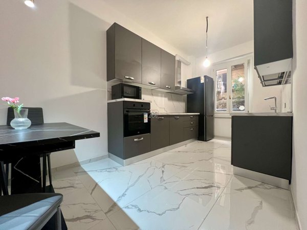 appartamento in vendita a Genova in zona Sampierdarena