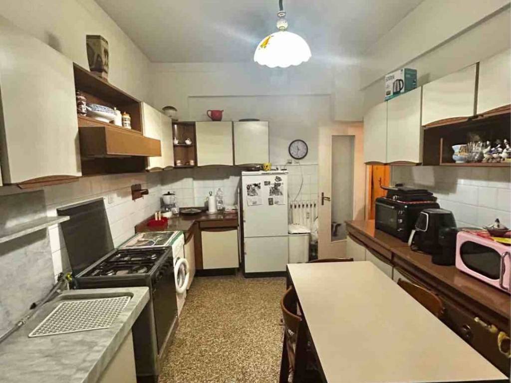 appartamento in vendita a Genova in zona Sampierdarena