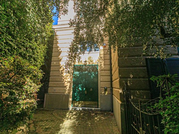 appartamento in vendita a Genova in zona Centro Storico