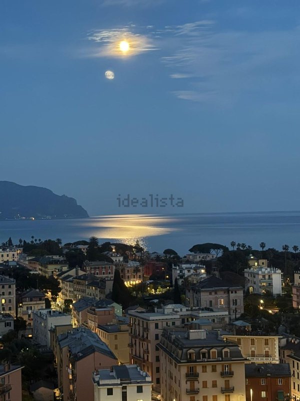 appartamento in vendita a Genova in zona Nervi