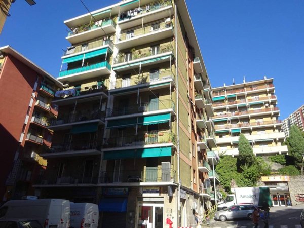 appartamento in vendita a Genova in zona DiNegro