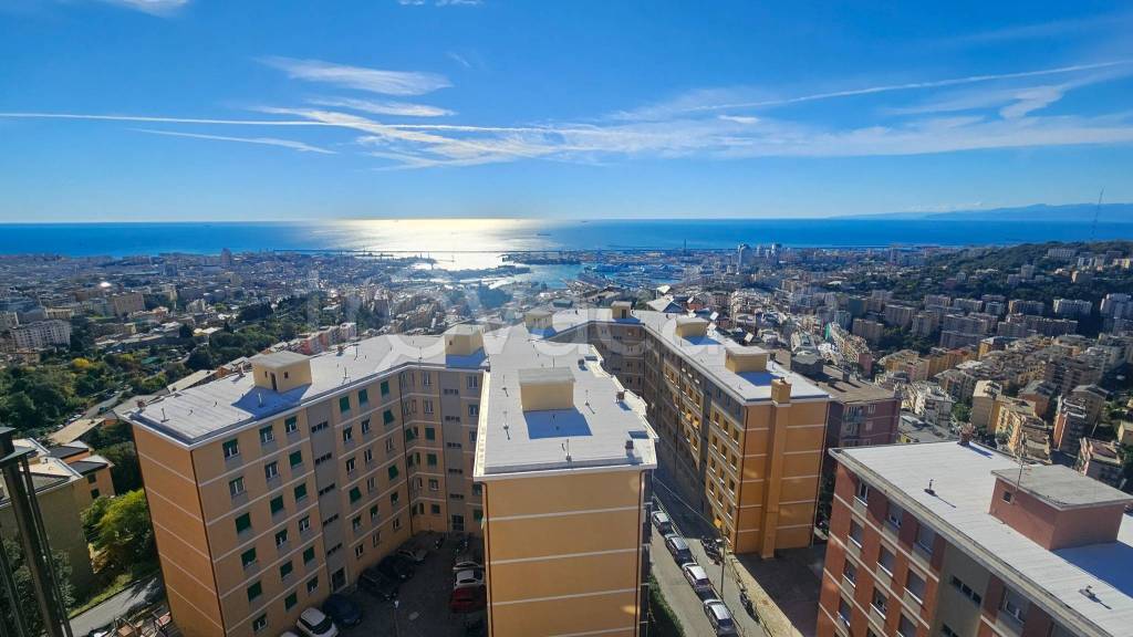 appartamento in vendita a Genova in zona Oregina