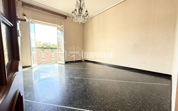 appartamento in vendita a Genova in zona Sampierdarena