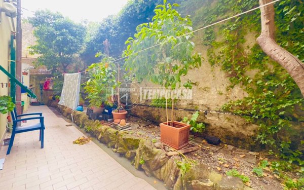 appartamento in vendita a Genova in zona Lagaccio / Granarolo