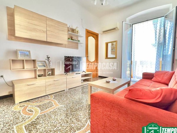 appartamento in vendita a Genova in zona Sestri Ponente