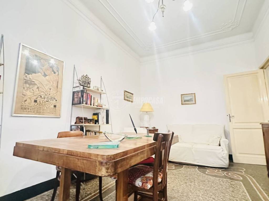 appartamento in vendita a Genova in zona Sampierdarena