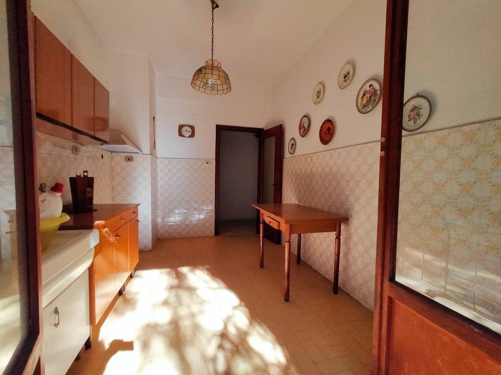 appartamento in vendita a Genova in zona Marassi