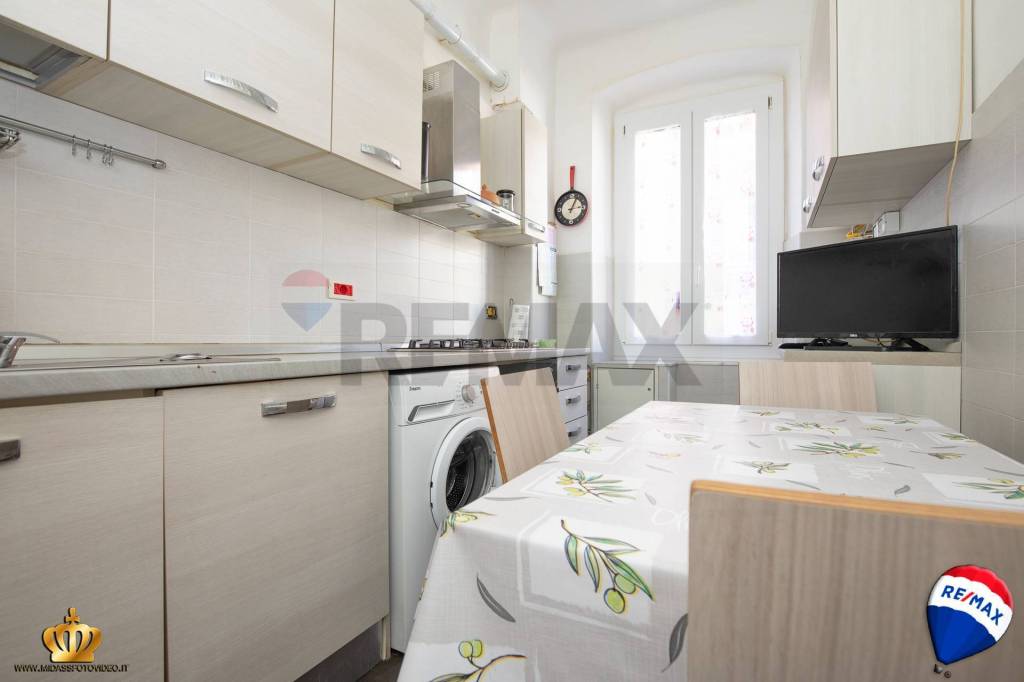 appartamento in vendita a Genova in zona Lagaccio / Granarolo