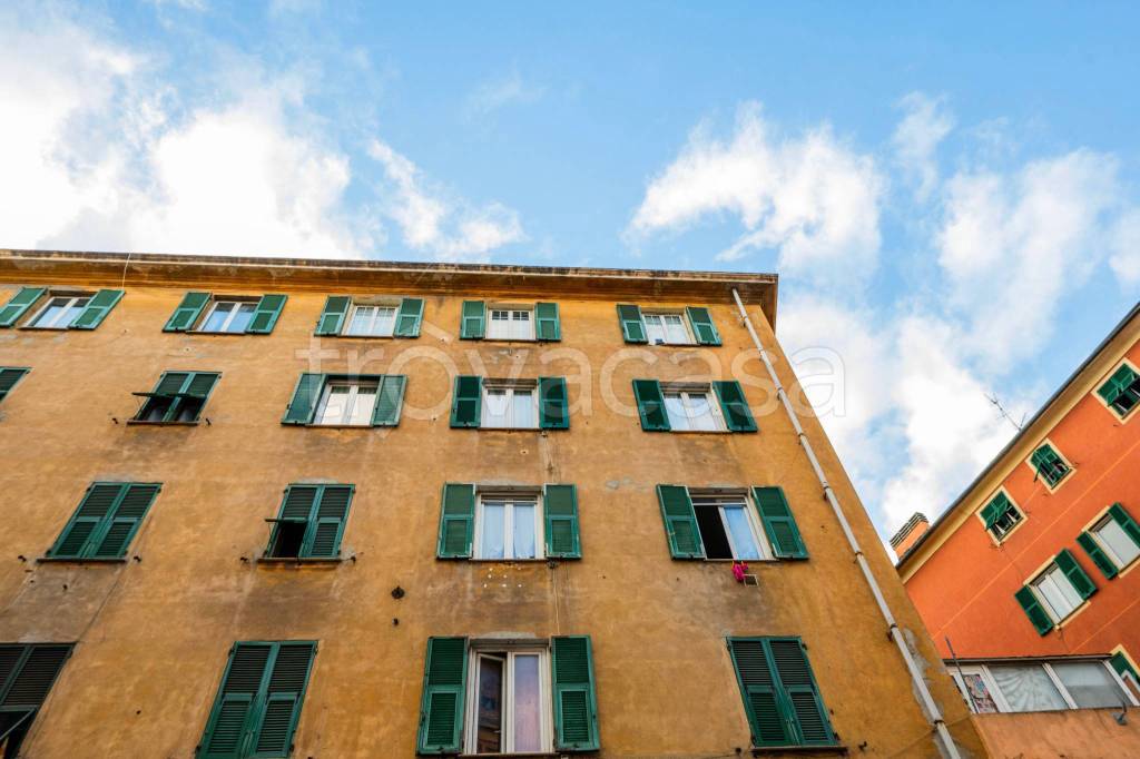 appartamento in vendita a Genova in zona Marassi