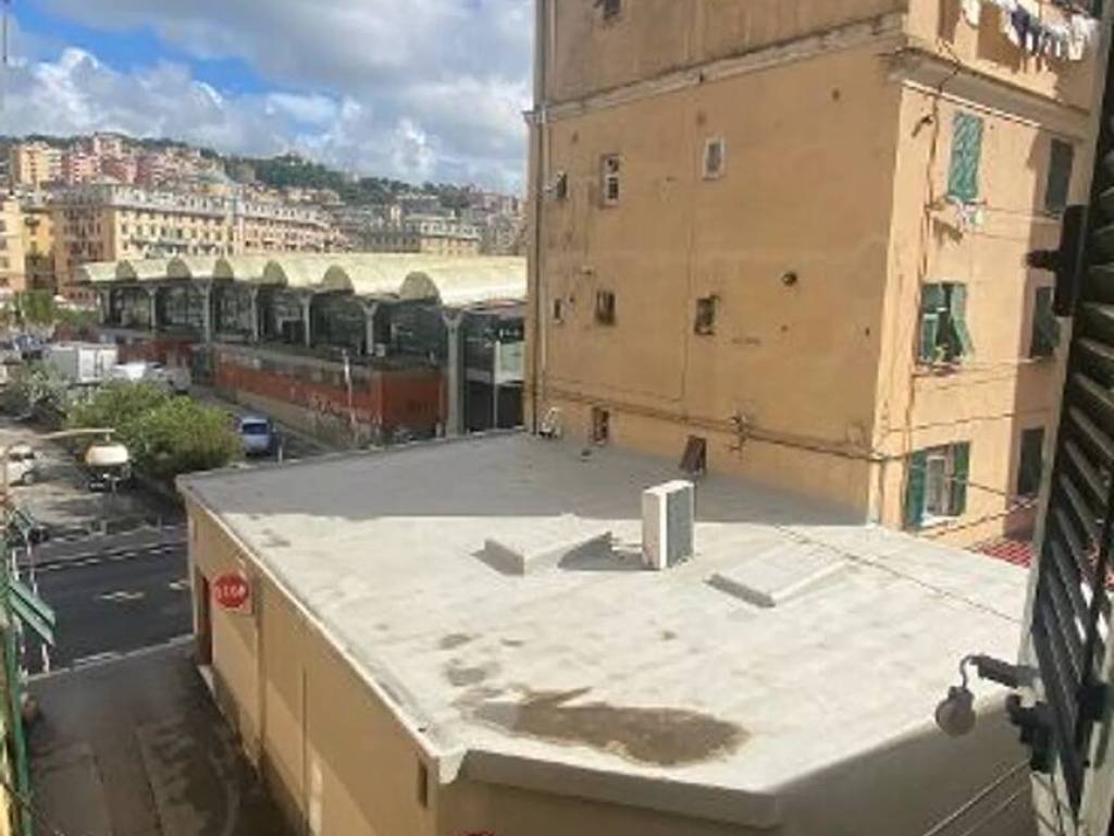 appartamento in vendita a Genova in zona Marassi