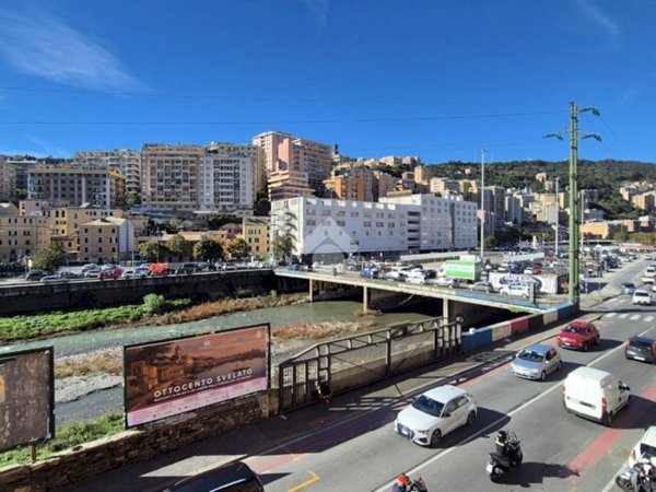 appartamento in vendita a Genova in zona Marassi