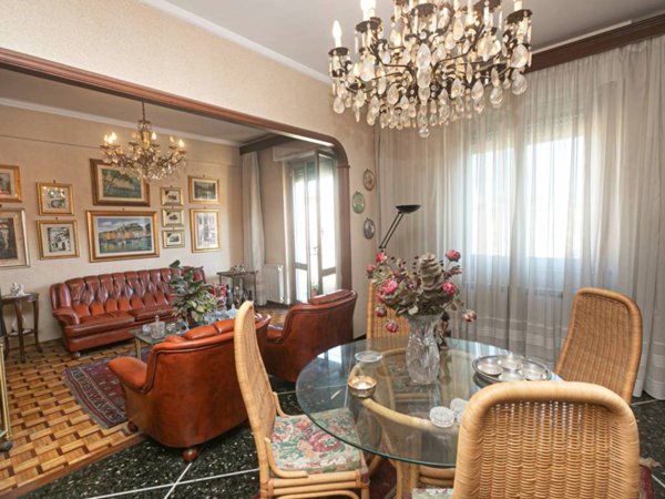 appartamento in vendita a Genova in zona Sampierdarena