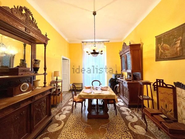 appartamento in vendita a Genova in zona Castelletto