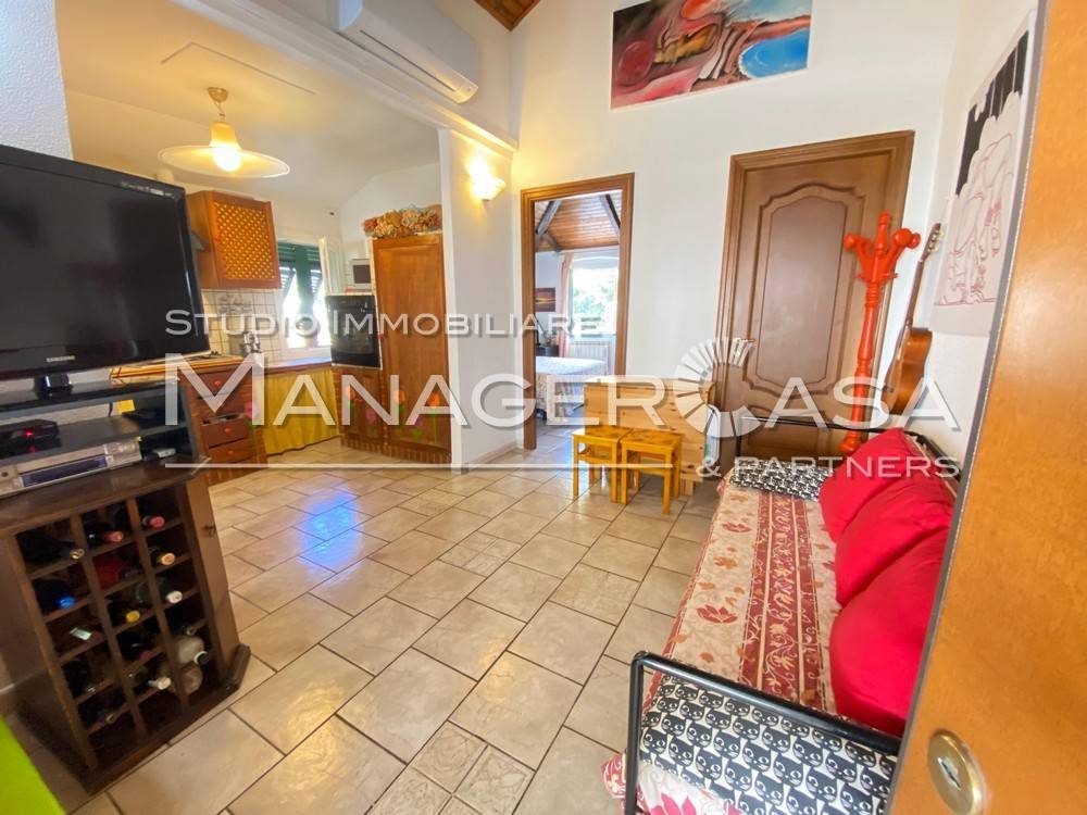 appartamento in vendita a Genova in zona Quezzi