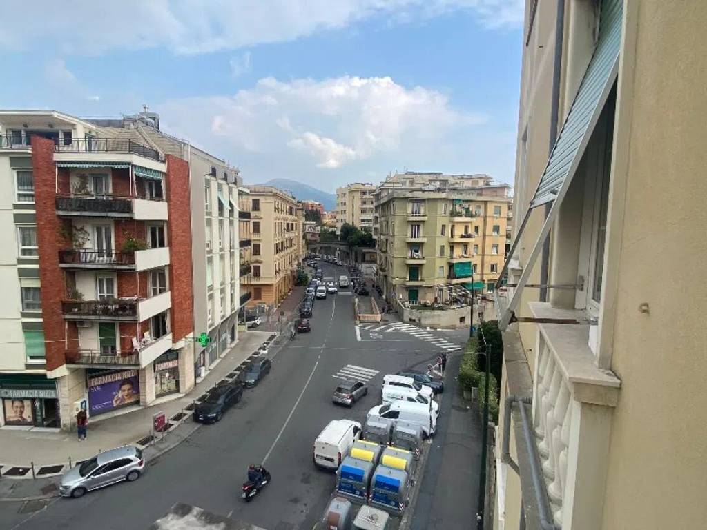 appartamento in vendita a Genova in zona Albaro