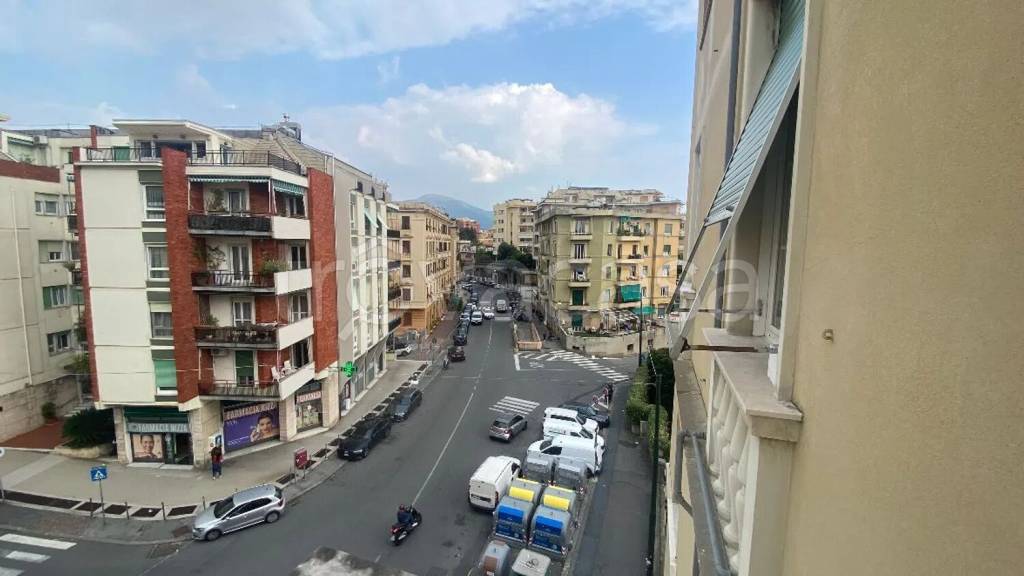 appartamento in vendita a Genova in zona Albaro