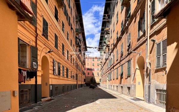 appartamento in vendita a Genova in zona Marassi