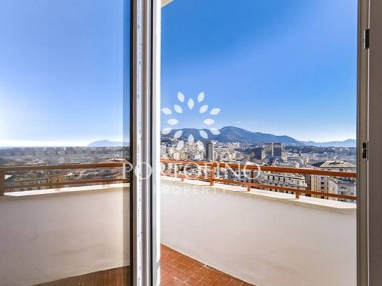 appartamento in vendita a Genova in zona Centro Storico