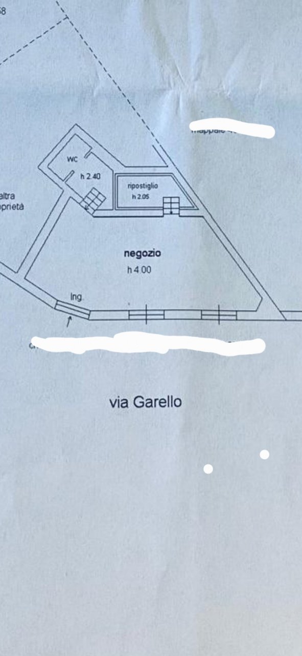 negozio in vendita a Genova in zona Certosa
