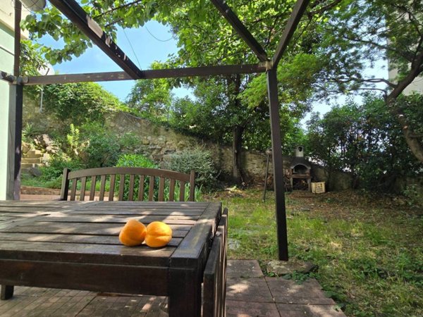 appartamento in vendita a Genova in zona Marassi