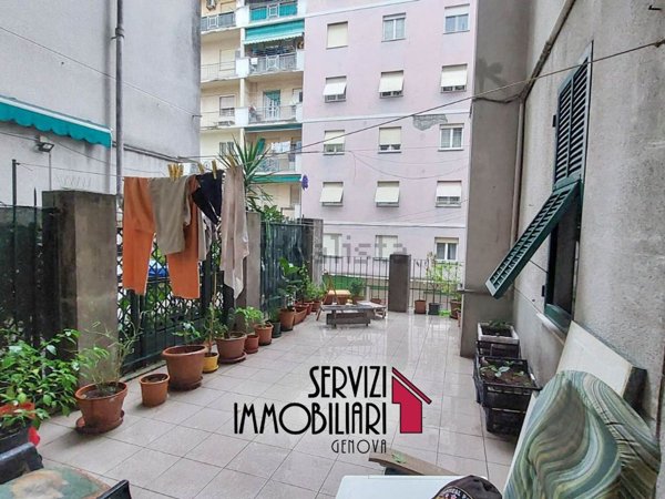 appartamento in vendita a Genova in zona Marassi