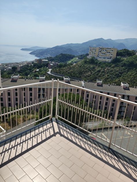 appartamento in vendita a Genova in zona Voltri