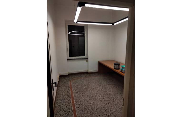 appartamento in vendita a Genova in zona Marassi