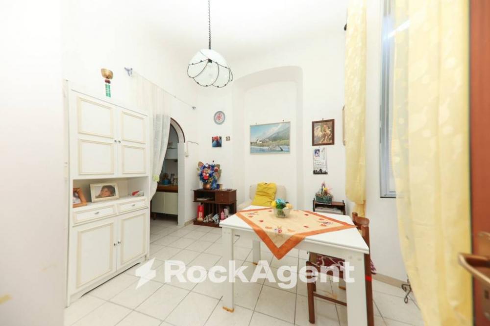appartamento in vendita a Genova in zona DiNegro