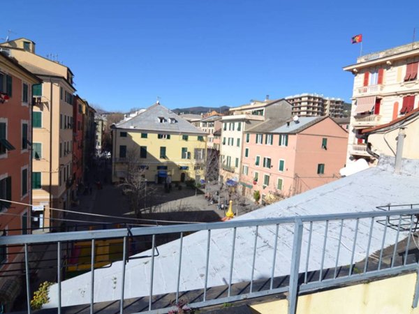 appartamento in vendita a Genova in zona Sestri Ponente