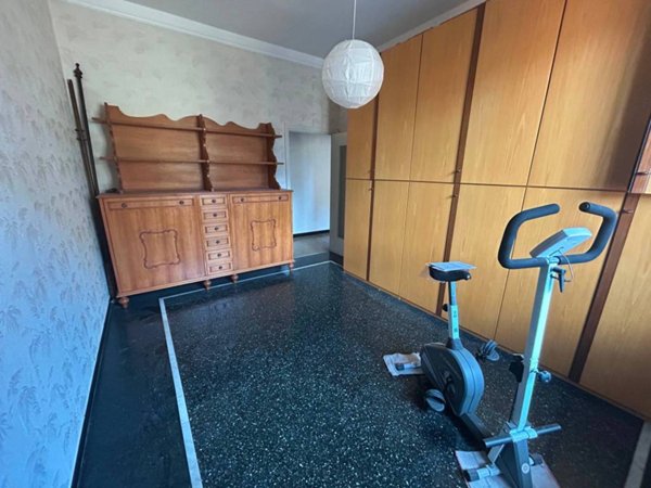 appartamento in vendita a Genova in zona Sestri Ponente