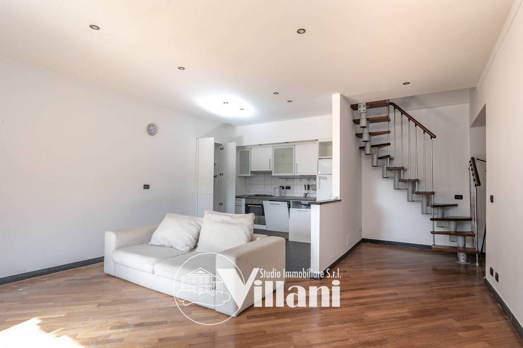 appartamento in vendita a Genova in zona Bolzaneto