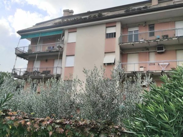 appartamento in vendita a Genova in zona Struppa