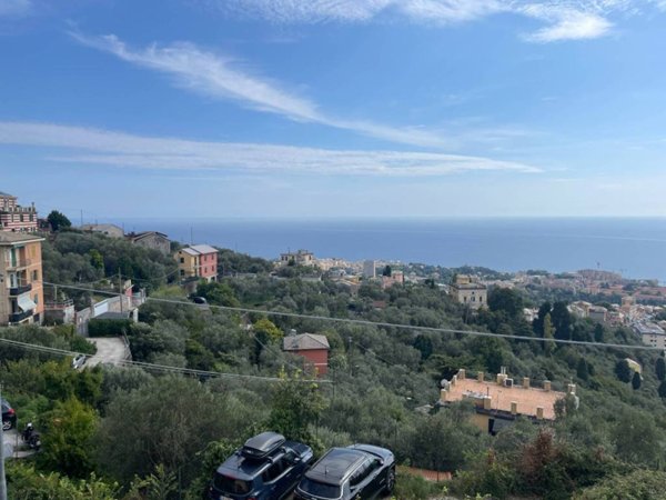 appartamento in vendita a Genova in zona Apparizione