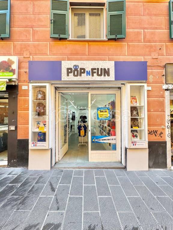 negozio in vendita a Genova in zona San Vincenzo