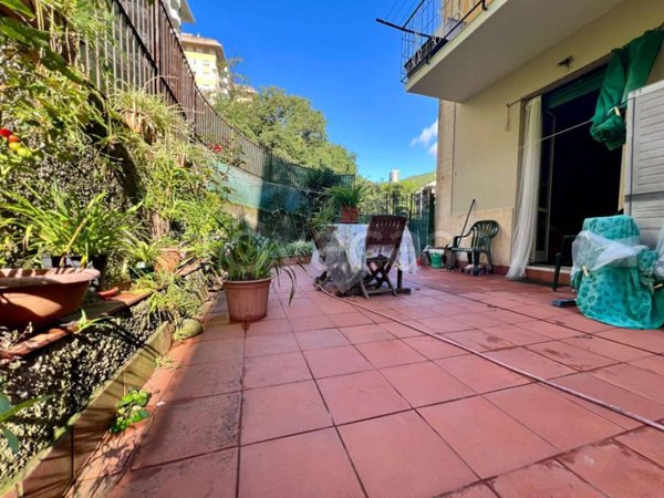 appartamento in vendita a Genova in zona Pegli