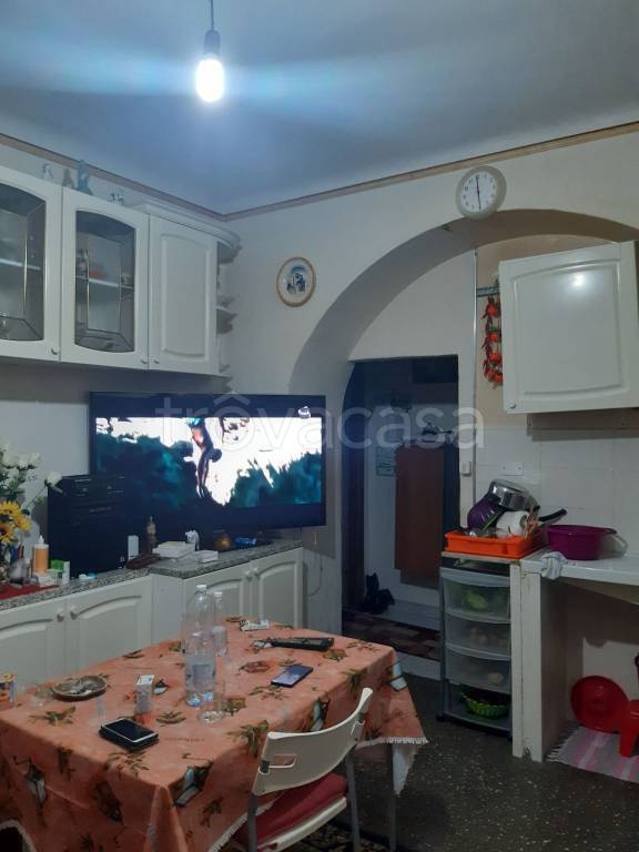 appartamento in vendita a Genova in zona Bolzaneto