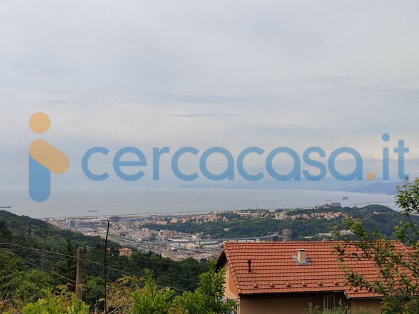 appartamento in vendita a Genova in zona Lagaccio / Granarolo