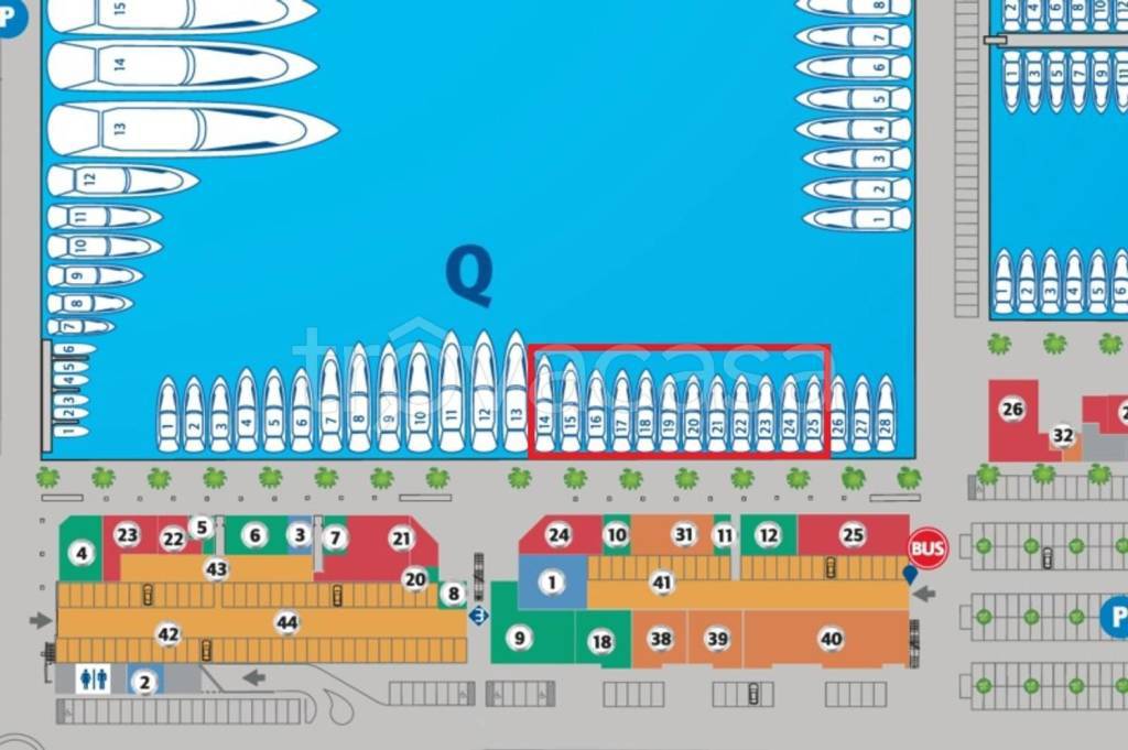 locale commerciale in vendita a Genova in zona Centro Storico