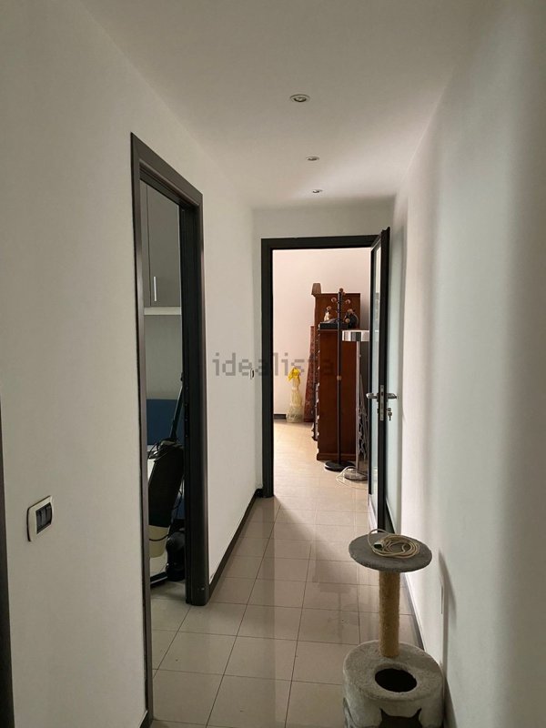 appartamento in vendita a Genova in zona Sestri Ponente