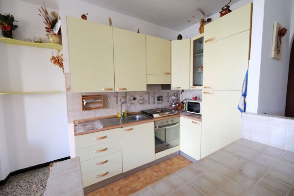 appartamento in vendita a Genova in zona Palmaro / Pra'