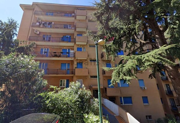 appartamento in vendita a Genova in zona Sestri Ponente