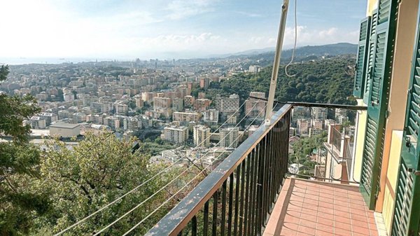 appartamento in vendita a Genova in zona Apparizione