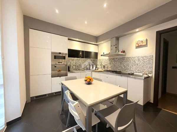 appartamento in vendita a Genova in zona Cornigliano