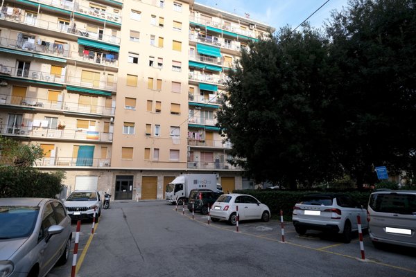 appartamento in vendita a Genova in zona Pegli