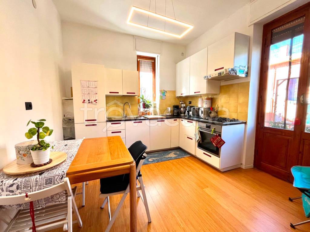 appartamento in vendita a Genova in zona Pegli