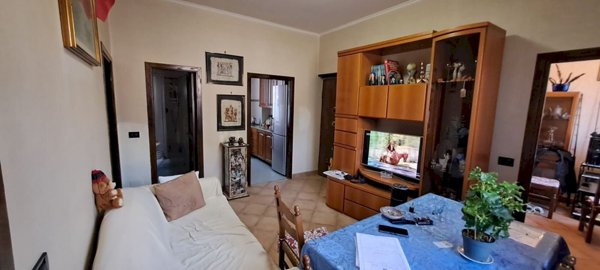 appartamento in vendita a Genova in zona Rivarolo