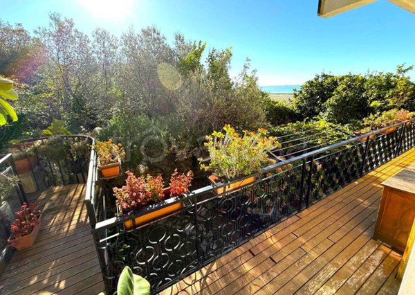 appartamento in vendita a Genova in zona Nervi