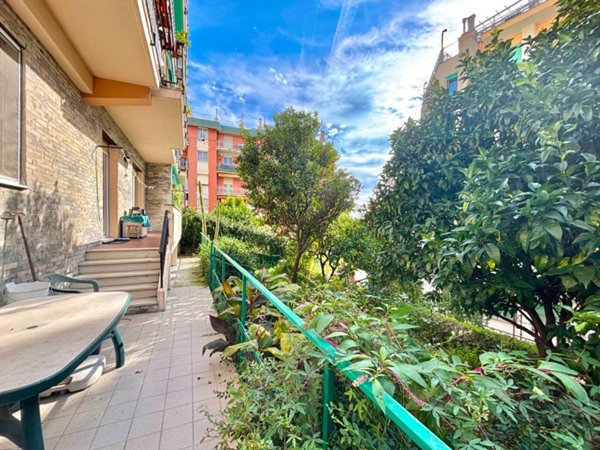 appartamento in vendita a Genova in zona Pegli