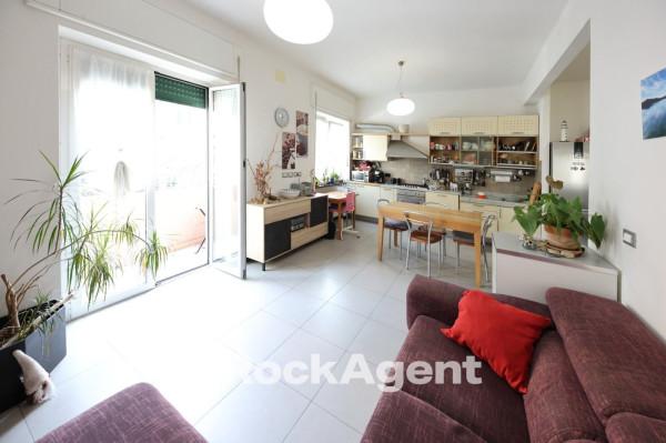 appartamento in vendita a Genova in zona Marassi